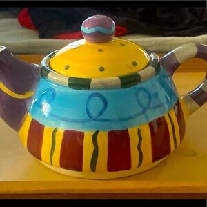 - Vintage Mini Tea Pot